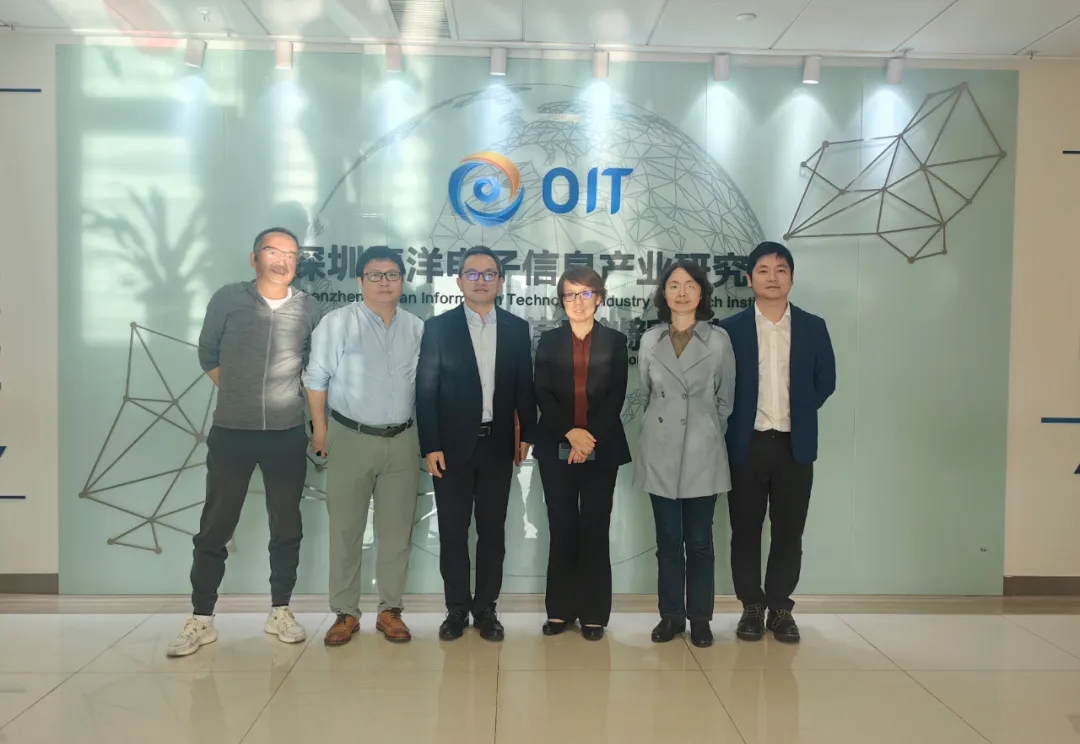 深圳市海洋發展局副局長成嶂旻率隊赴海洋電(diàn)子信息産業研究院調研(圖1)